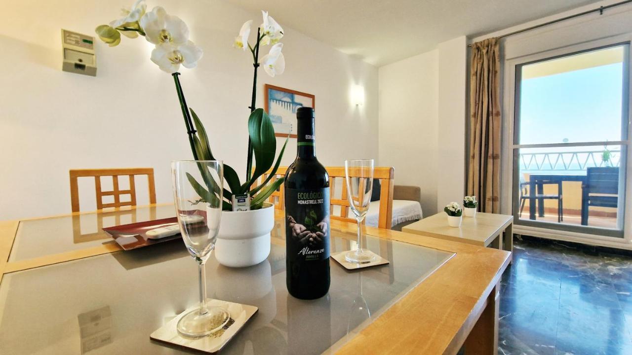פואנגירולה Aa Guest - Don Juan Eco Front Sea Views Apartment מראה חיצוני תמונה
