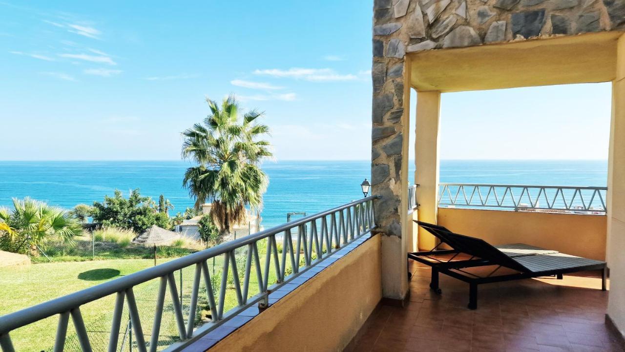 פואנגירולה Aa Guest - Don Juan Eco Front Sea Views Apartment מראה חיצוני תמונה